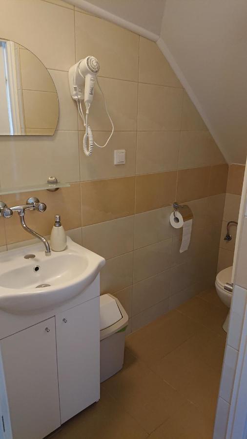 Letnia Willa Jacuzzi & Sauna Ujście-Darłowskie Kültér fotó